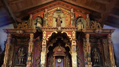 San Francisco de la Montaña Church, +350 yo Altar